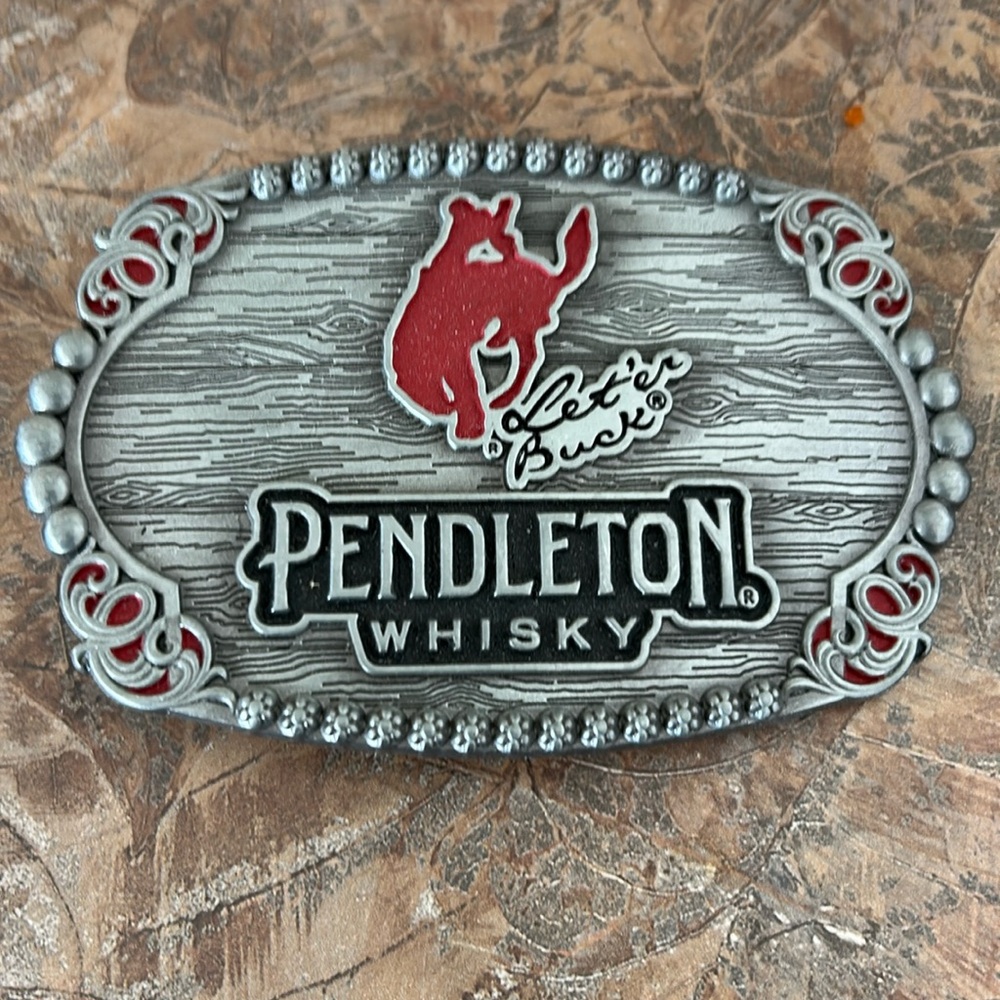 Montana Silversmiths 2023 limited edition Pendleton Whiskey 🥃 belt buckle